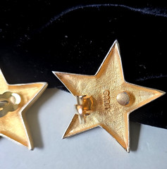 Vintage PEP Erwin Pearl Gold Tone Hammered Stars Earrings Clip On