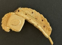 VINTAGE GERARD YOSCA JEWELLED FEATHER BROOCH PIN