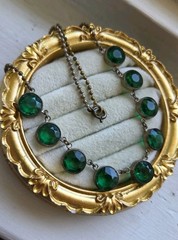 Vintage Czechoslovakian Emerald Green Bezel Crystal Riviere Necklace