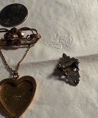 Lot Of 3: Victorian Locket, Clover, Etc. Brooches One Marked 1/20 12k GF
