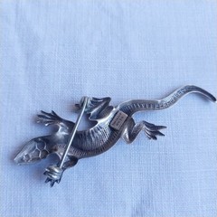 Beau Sterling Silver Reptile/ Lizard Brooch 2 1/4″