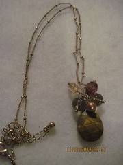 BEAUTIFUL Vintage Avon GENUINE TIGER’S EYE ACCENTED Necklace…2005..#595