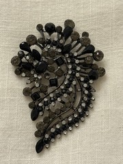 Huge Vintage Black Hematite Grey Rhinestone Paisley Spray Brooch Pin 3.25”