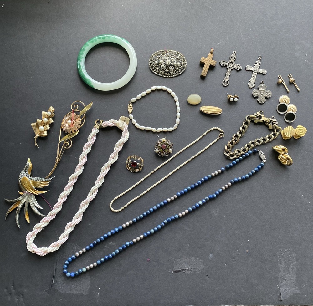 Lot Vintage & Modern Misc. Costume Fashion Jewelry