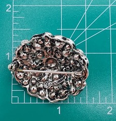 VTG Hollycraft Brooch 1.5in Round Gunmetal Gray Crystal Domed Floral 3D Estate