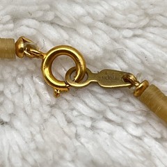 Vintage Signed Vogue Necklace Tan Heishi Beads Gold Tone Surfer Beach 14″