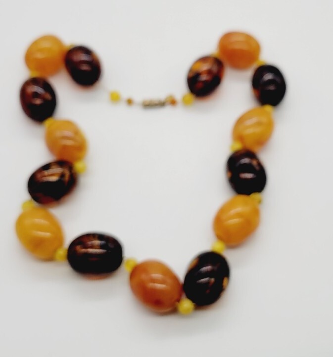 Les Bernard AMBER Brown Necklace long Gold tone colorful Couture Vintage 26 in