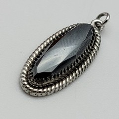 Vtg. Signed Wheeler Sterling Silver Hematite Pendant 21mm Long Oval Rope Frame