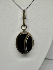 Victorian Double Sided Oval Banded Agate & Agate Locket Pendant Necklace 18”
