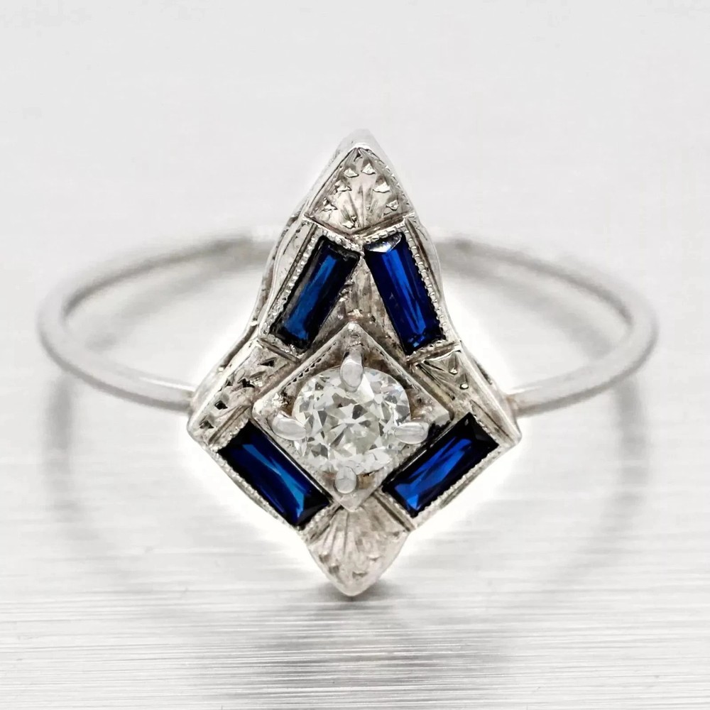 Vintage ArtDeco 1.50 Ct Round Cut LabCreated Diamond Engagement 14K Gold FN Ring