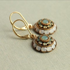 SALE VINTAGE SWAROVSKI OPAL PACIFIC GREEN BLUE & OPAL MOONSTONE CRYSTAL EARRINGS