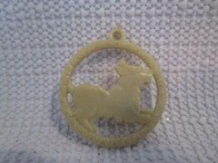 Vintage Celluloid 1.5″ Charm Pendant Ornament Scottie Terrier Westie Dog 1940’s