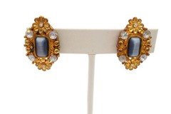 Vintage Clip On Earrings Gold Tone Rhinestone Cats Eye
