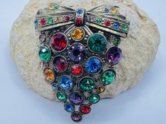 Art Deco Fruit Salad Brooch – C Clasp – no missing stones!