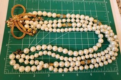 Unsigned Miriam Haskell Vintage 4 Strand Faux Pearl Necklace Gold Mesh Bow Flaws