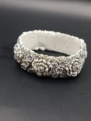 VTG Celluloid Hinged Clamper Bracelet with Roses Daisies Flowers – Small Wrist