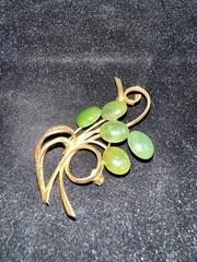 Vintage Yellow Gold Plated Filligree & Green Jade Brooch Pin, 2″ inches