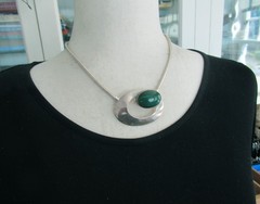 STUDIO ARTIST S.E. STERLING MODERNIST PENDANT BROOCH NECKLACE, 2 INCHES PENDANT