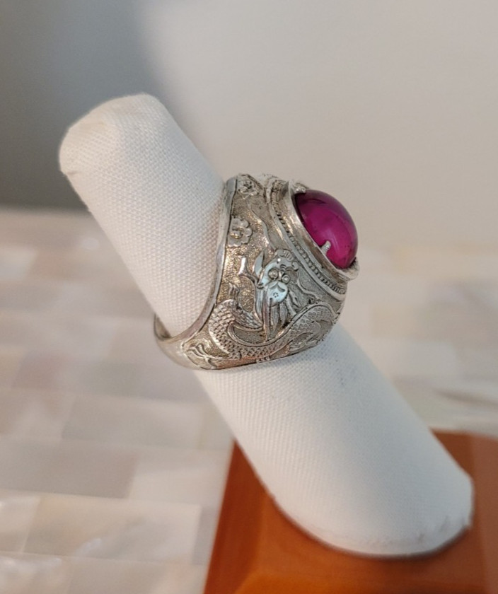 Vintage Asian Sterling Silver Genuine Gemstone Dragon Ring-Size 7.75