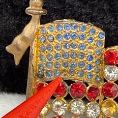 Vintage American Flag Rhinestone Brooch Gold Tone READ