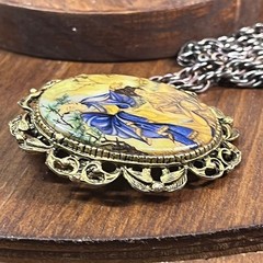 Vtg Asian Woman Figural Pendant Necklace Gold Tone Filigree 24 Inch Chain