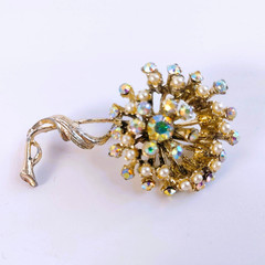 Vintage Mid-Century Aurora Borealis Rhinestone & Faux Pearl Flower Brooch