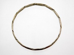 Vintage Mexico Silvertone Alloy Metal Braid Bangle Bracelet 8 1/8 Inches 16.4G