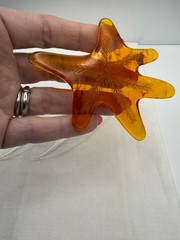 Vintage Unusual Bakelite Maple Leaf Brooch Root Beer Abstract Etched TESTED Fall