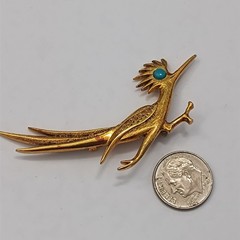 Vintage Sculptural Running Bird Brooch Gold Tone Statement Figural Jewelry Bold