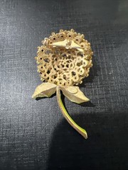 Vintage Weiss Flower Brooch Signed