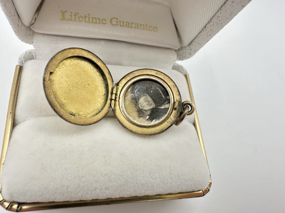 Antique Victorian Child Pic Blank Monogram Gold Filled Locket Pendant Charm Read