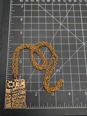 1968 Another Mother for Peace Anti War Vietnam Gold Tone Pendant 25″ Necklace