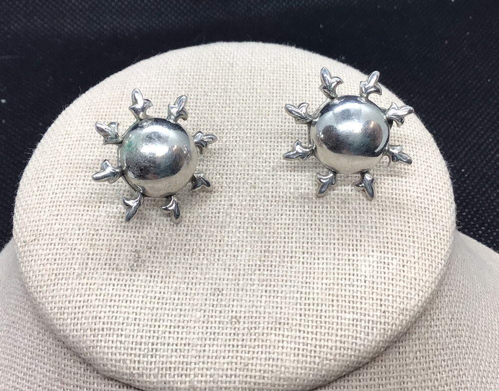 Vintage Silver Tone Costume Unique Screw Back Earrings U595