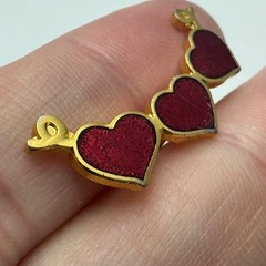 Triple Heart Lapel Pin Love Red Enamel 90s Collectible Brooch Vintage Gold Tone