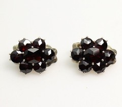 Garnet 800 Silver Vintage Clip On Earrings