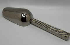 Rhinestone And Faux Pearl Enamel Ice Scooper