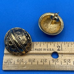 Vintage 1980s 1990s EARRINGS Statement large chunky goldtone domes pierced