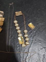 Vintage Avon And Lia Sophia And Other Jewelry Lot 17 Pieces Some Broken See Pics