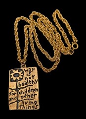 1968 Another Mother for Peace Anti War Vietnam Gold Tone Pendant 25″ Necklace