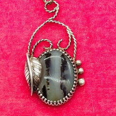 Sterling Silver Old Pawn 925 Necklace Pendant Southwest Moss Agate Oval Leaf 24″