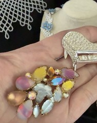 ESTATE MIRIAM HASKELL, SCHREINER, JULIANA D&E CROWN TRIFARI KRAMER & MORE-25 PCS