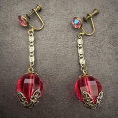 Vintage Ruby Red Pink Crystal Dangle Earrings AB Rhinestone Screw Back Gold Tone