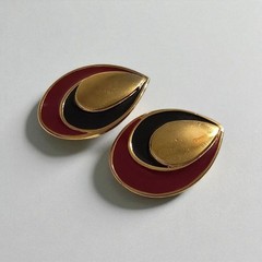 Monet Earrings Gold Tone Red Black Stud Tear Drop Shape Signed (B110)
