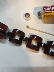 MCM BEAUTIFUL VINTAGE BAKELITE TRANSLUCENT AMBER COLORED BRACELET RARE