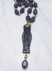 EGYPTIAN REVIVAL PHARAOH PENDANT PEACOCK BLACK SCARAB GLASS NECKLACE SET ARTISAN