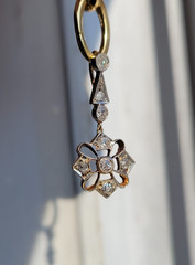 Antique Edwardian 18K Old European Cut Diamond Pendant Platinum-Topped Snowflake