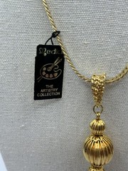 Medici Artistry Collection Gold Tone Tassel Pendant Necklace NWT 24” Vintage