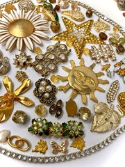 Lot Vintage & Modern Jewelry Parts Broken Repurpose Craft Rhinestones Harvest A