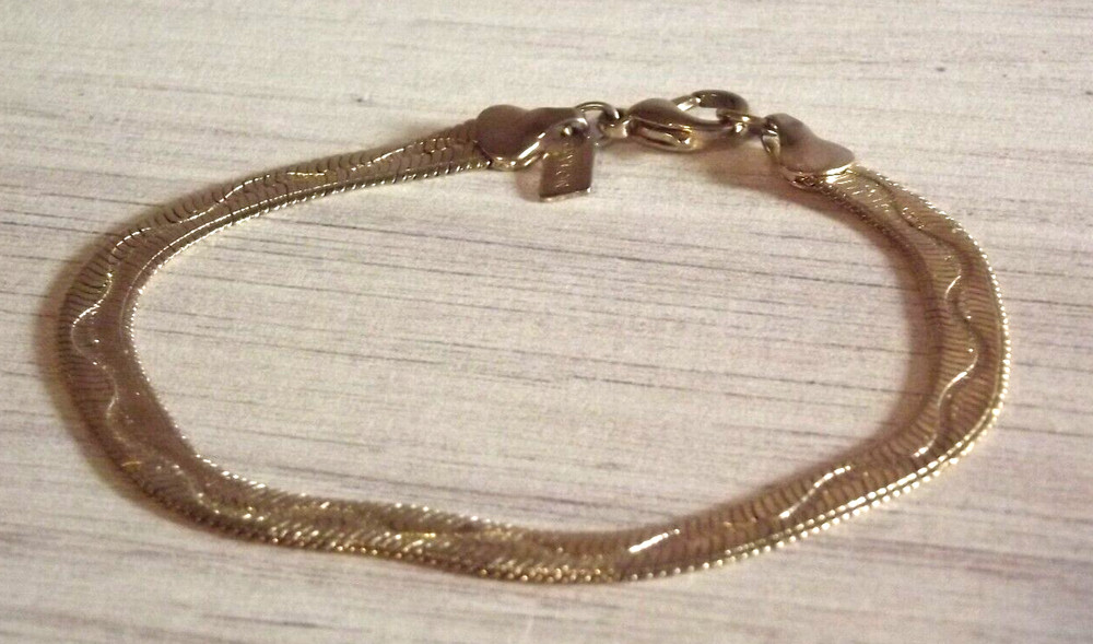 Vintage Revlon Gold Tone Herringbone Bracelet B48