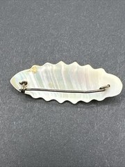 Anna Vintage Sweetheart Brooch J42
